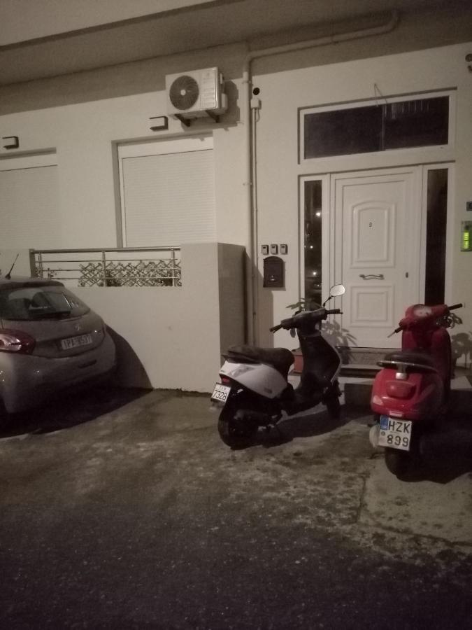 Eliora Studio & Aelia Apartment Heraklion Exteriör bild